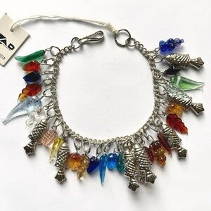 Vintage Glass Fish Charm Bracelet 8 in. Silver Ocean Beach Theme Colorful Vibe